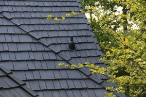 composite shake replacement roofing on a house